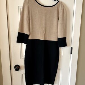 Saint John Knit Dress size 8, black  and beige classic